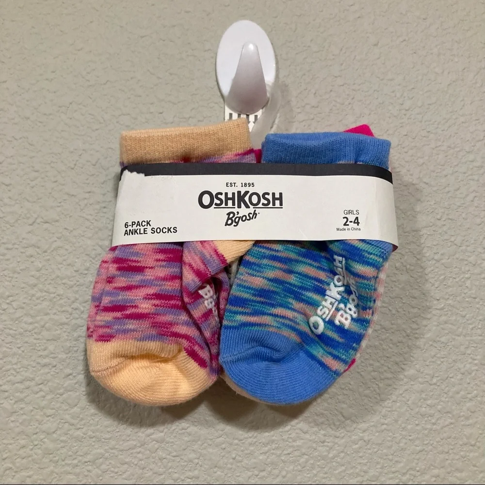 NWT OshKosh socks